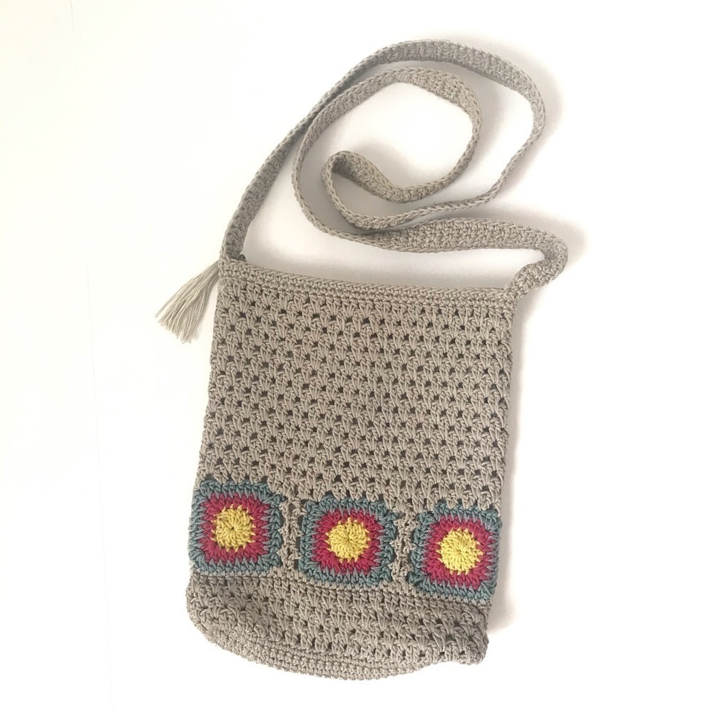 Y2K Vintage Mudd Bohemian Crochet Floral Tan Retro Early 2000s Crossbody Bag